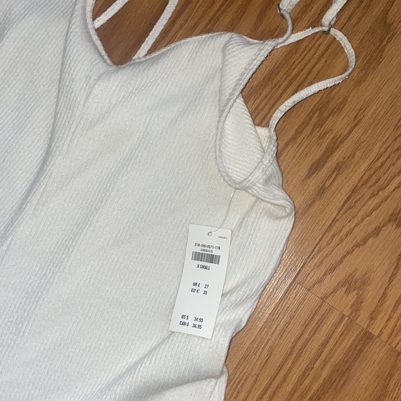 Hollister  jumper - Picture 2 of 3